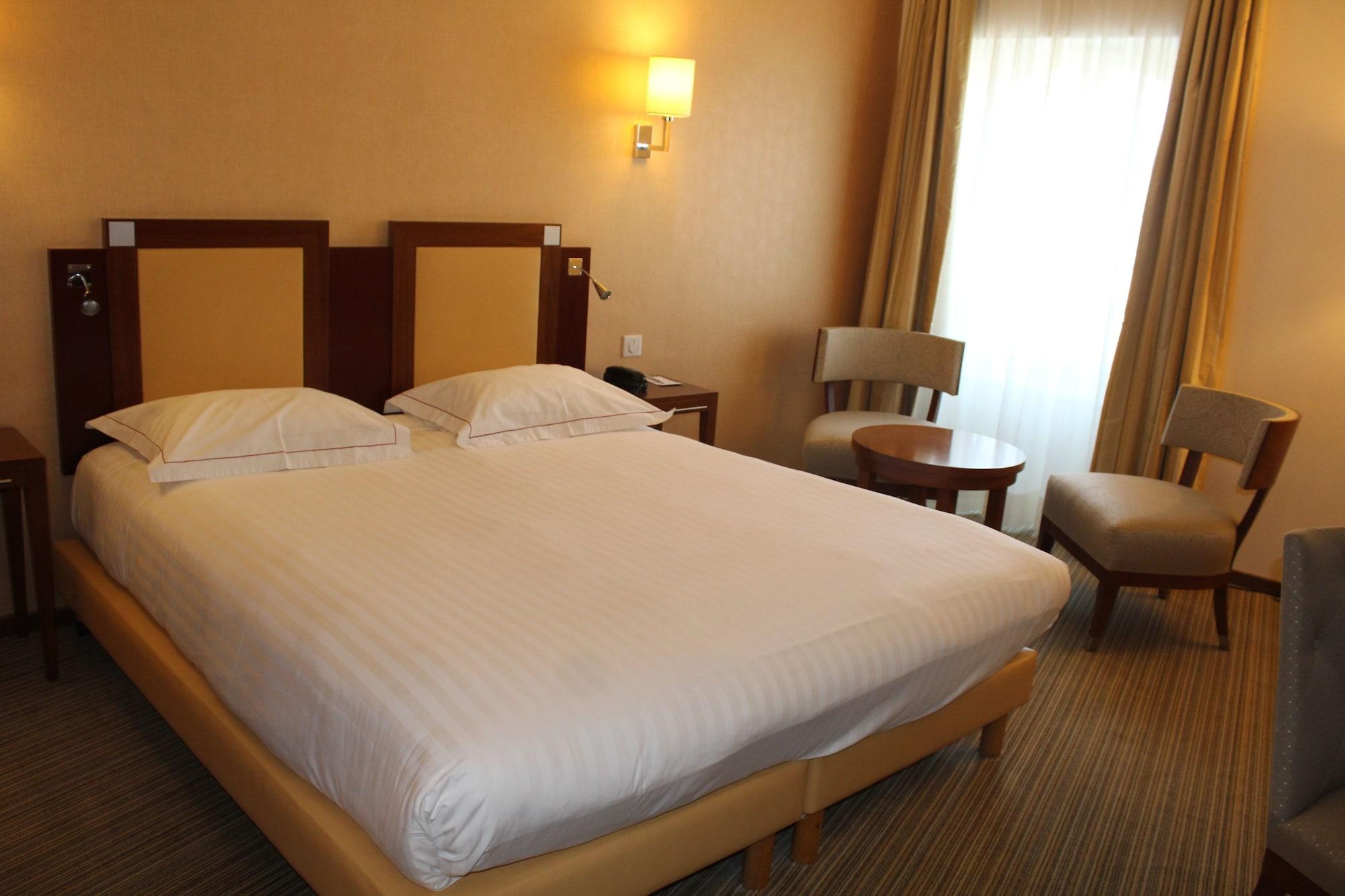 Best Western Plus Hotel D'Angleterre Bourges Dış mekan fotoğraf